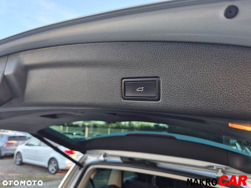 Volkswagen Sharan - 27