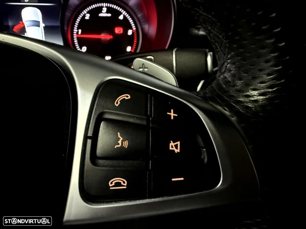 Mercedes-Benz GLC 220 d 4Matic 9G-TRONIC AMG Line - 27