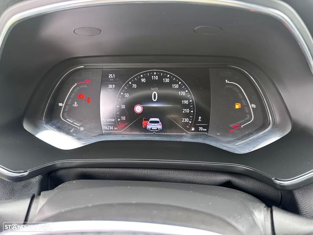 Renault Captur TCe 100 INTENS - 37