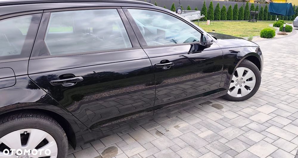 Audi A4 Avant 2.0 TDI - 15