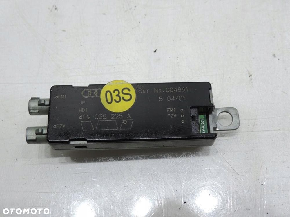 WZMACNIACZ ANTENY AUDI A6 C6 4F9035225A - 1