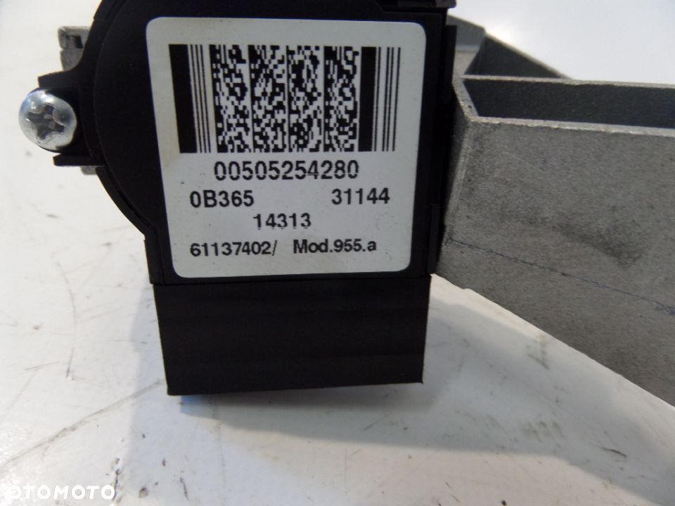 FIAT 500L STACYJKA KLUCZYK PILOT 505254280 - 4