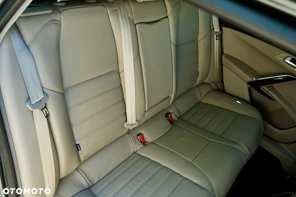 Peugeot 508 SW BlueHDi 150 Stop&Start Business-Line - 24
