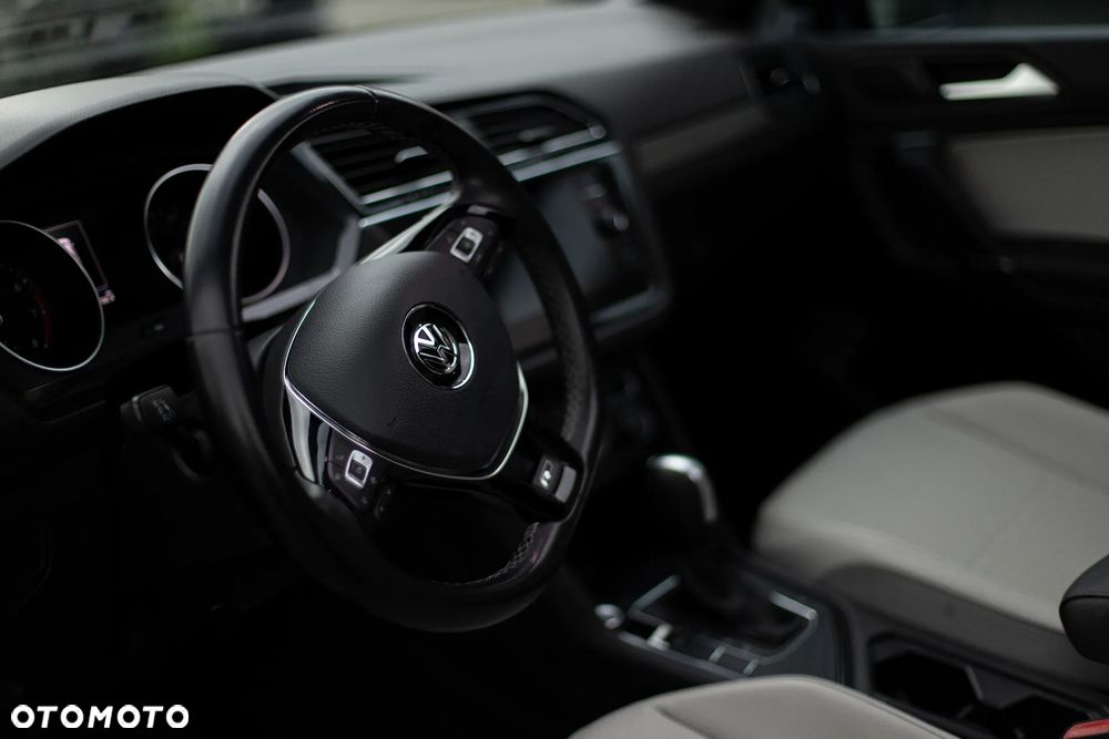 Volkswagen Tiguan 2.0 TSI 4Mot R-Line DSG - 11