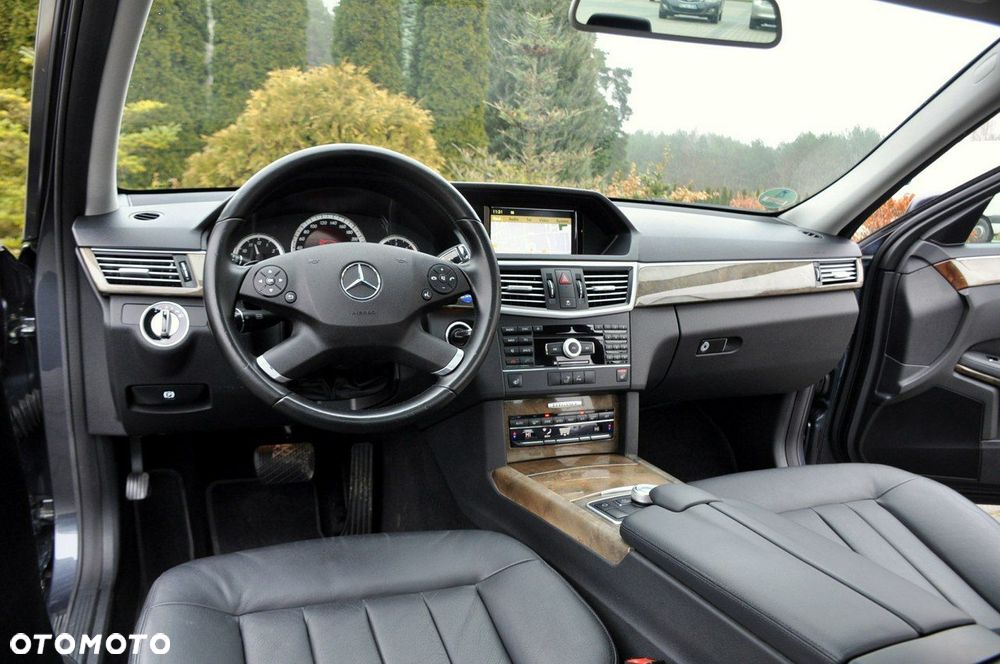 Mercedes-Benz Klasa E - 30