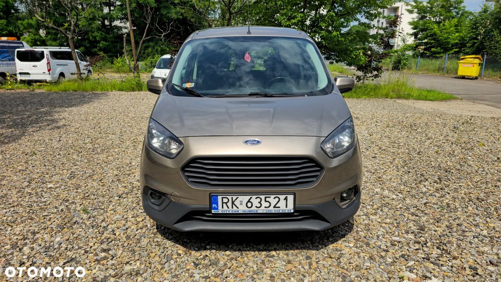 Ford Transit Courier Ambiente - 1