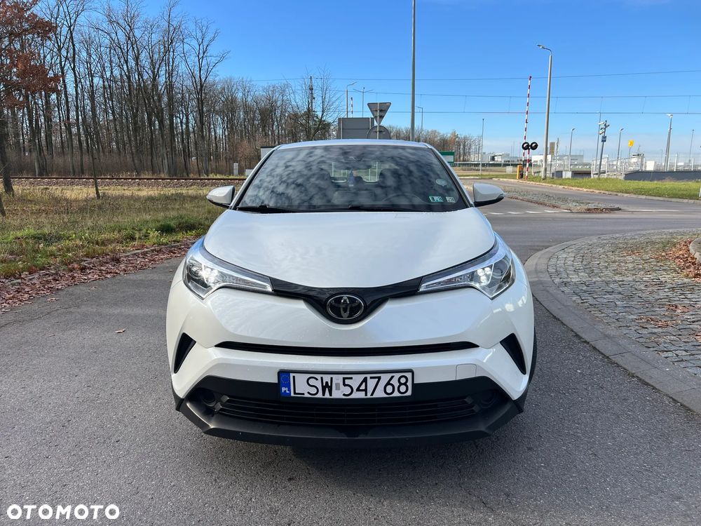 Toyota C-HR - 4