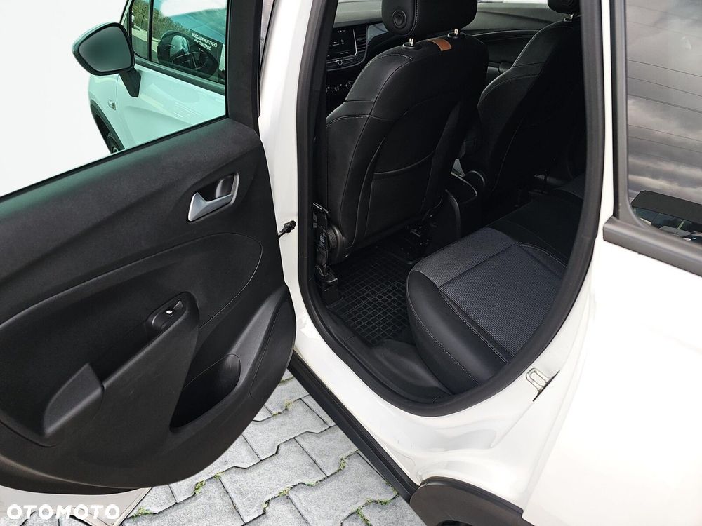 Opel Crossland - 32