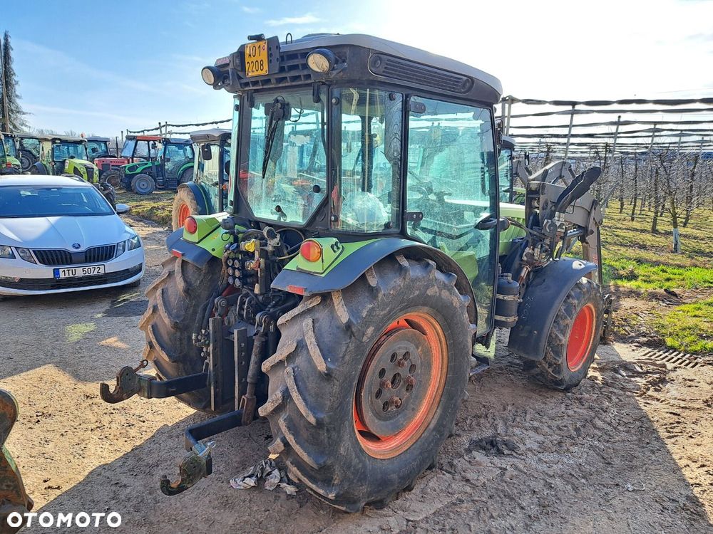 Claas Nexos 240F 4X4 - 8