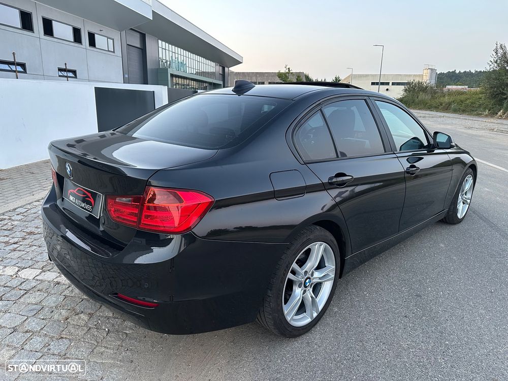 BMW 320 d Sport Line - 8