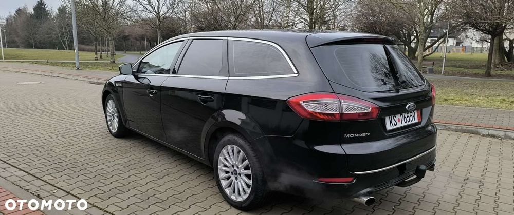 Ford Mondeo SW 2.0 EcoBoost Titanium - 8