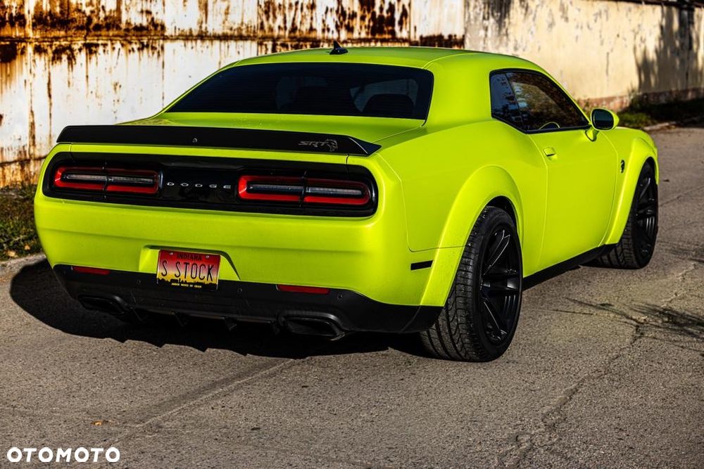 Dodge Challenger 6.2 Redeye Widebody - 21