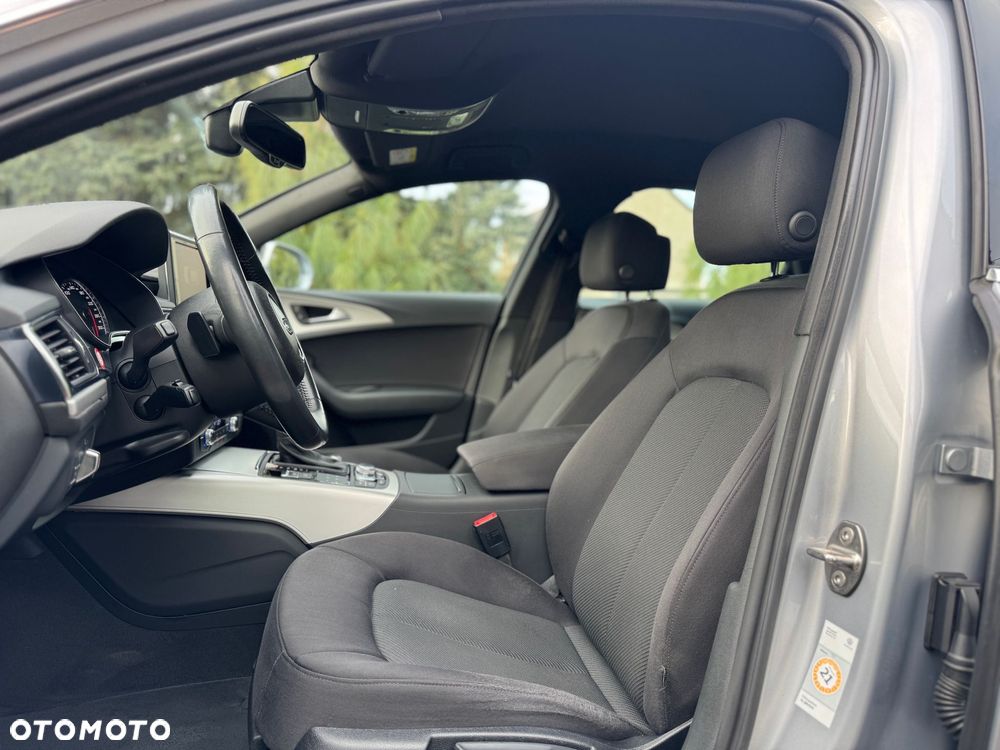 Audi A6 Avant 3.0 TDI quattro S tronic - 31