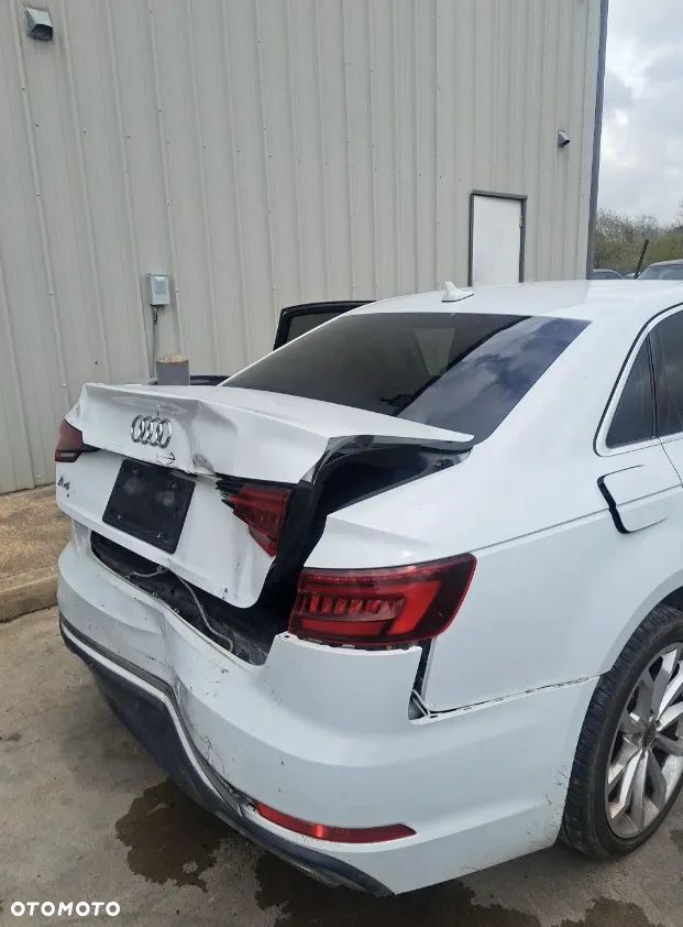 Audi A4 Limousine 40 TFSI S tronic design - 5