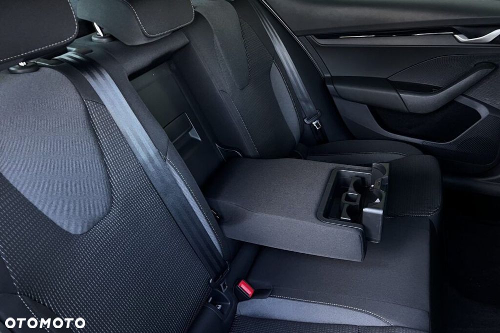 Skoda Octavia 1.5 TSI mHEV Edition 130 Selection DSG - 37