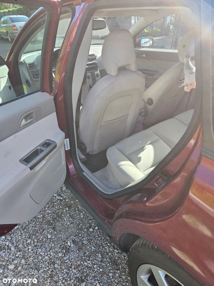 Volvo V50 2.4 - 11