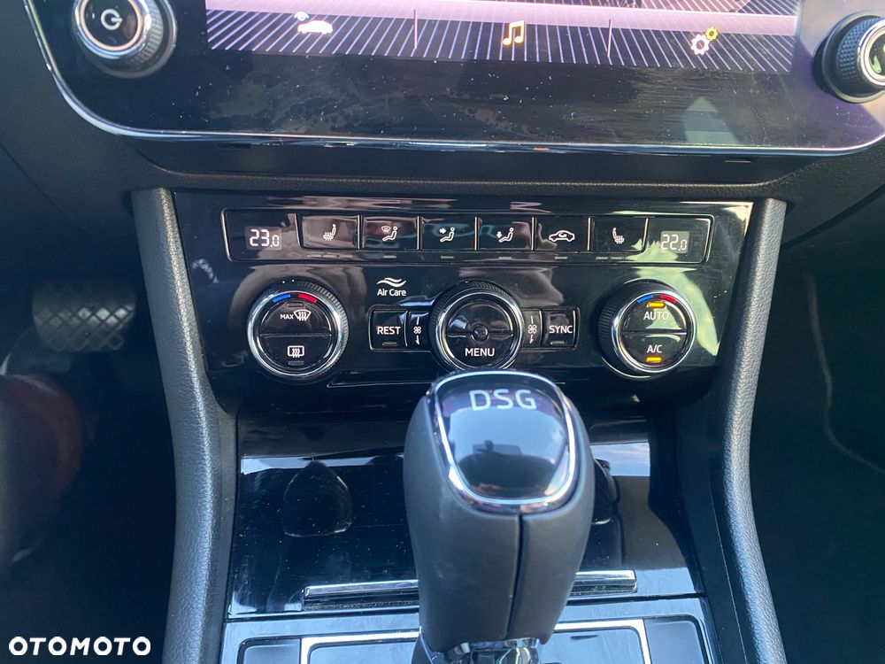 Skoda Superb 1.6 TDI Style DSG - 17