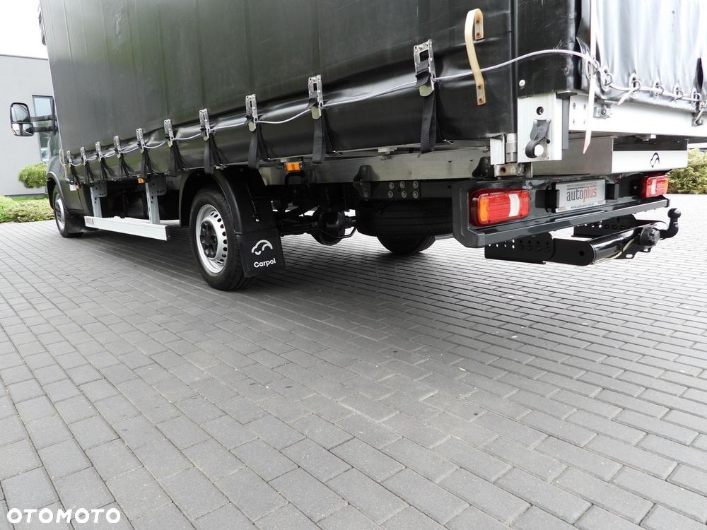 Iveco DAILY 35S18 PLANDEKA 10 PALET WEBASTO TEMPOMAT NAWIGACJA LEDY AUTOMAT HI-MATIC KLIMATYZACJA  180KM - 17