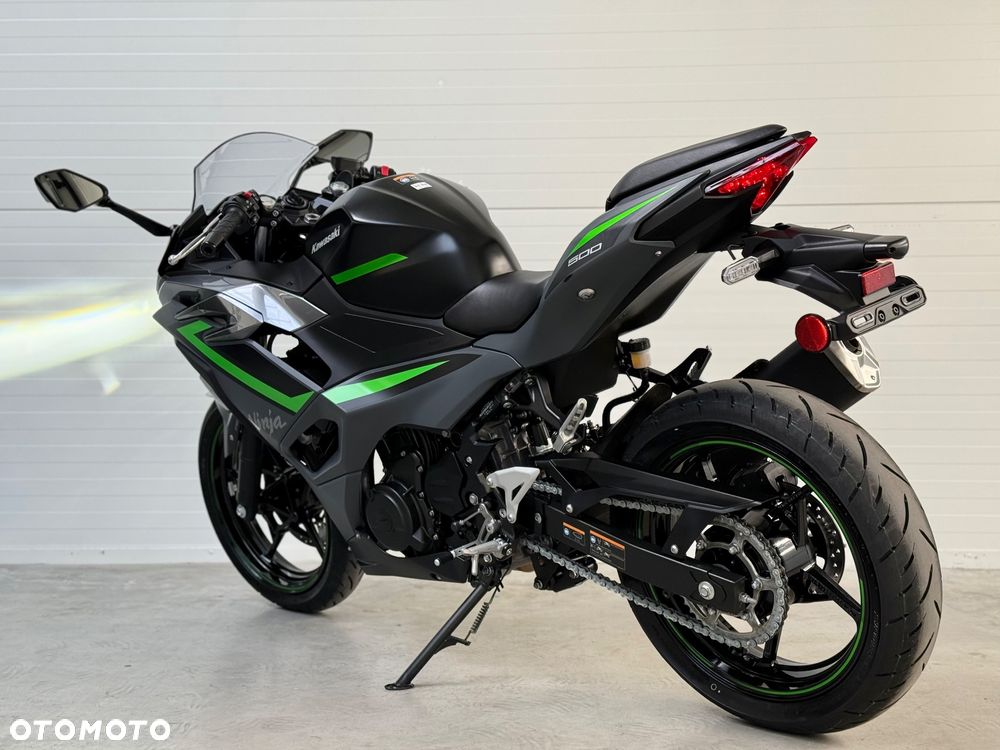 Kawasaki Ninja 500 - 5