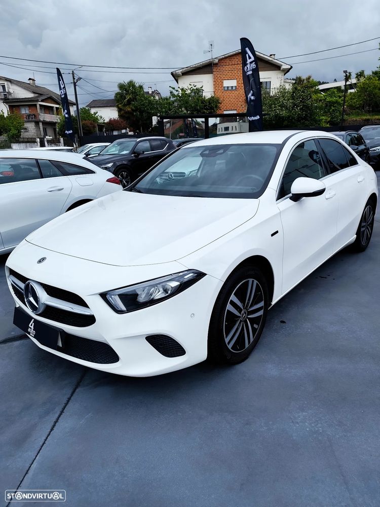 Mercedes-Benz A 250 Limousine e Style Plus