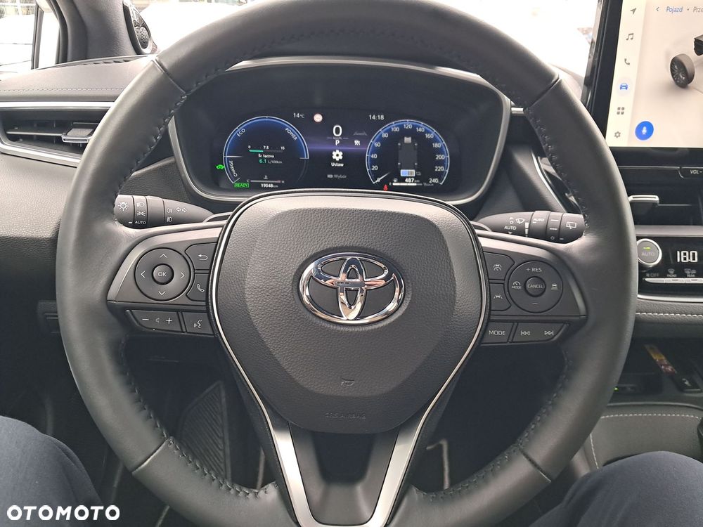 Toyota Corolla - 18