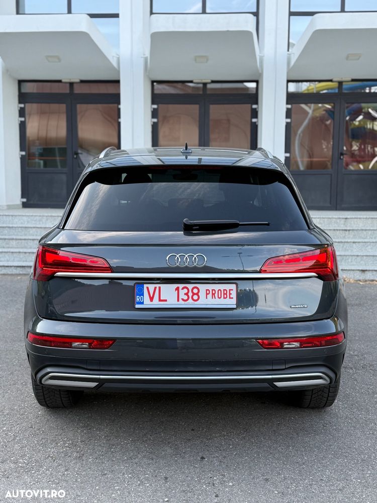 Audi Q5 40 TDI quattro S tronic design - 4