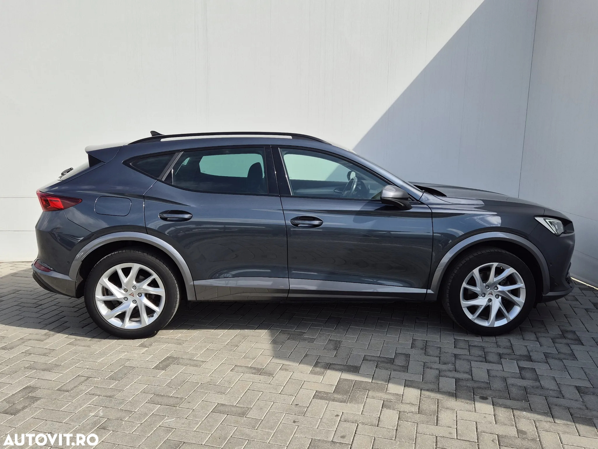 Cupra Formentor 1.4 e-HYBRID PHEV - 6