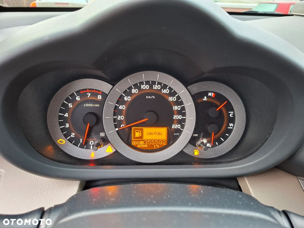 Toyota RAV4 2.0 4x4 Automatik Sol - 18