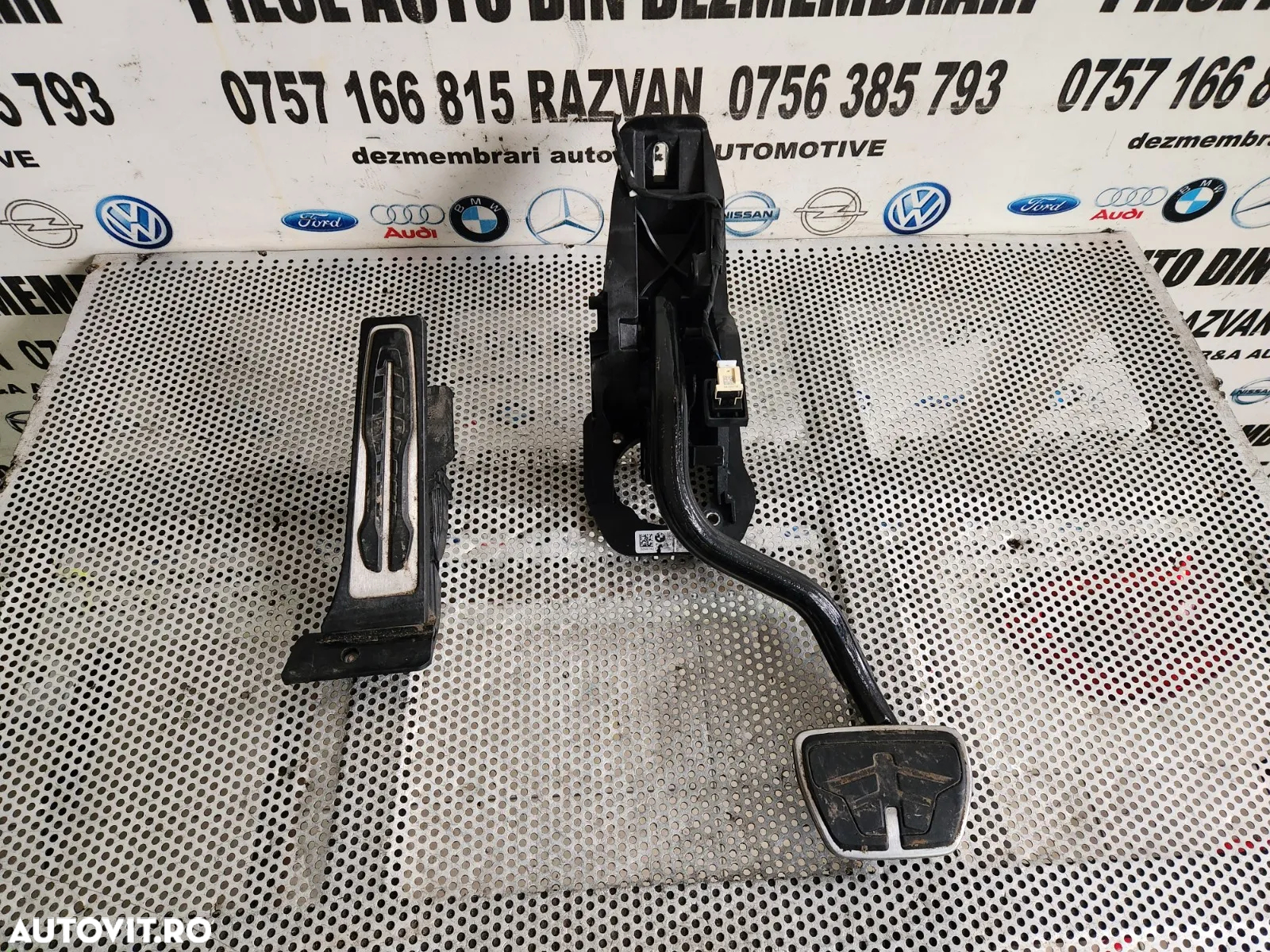 Pod Pedalier Bmw X3 X4 G01 G02 Pedala Acceleratie Frana Bmw X3 X4 G01 G02 Volan Stanga Dezmembrez B - 4