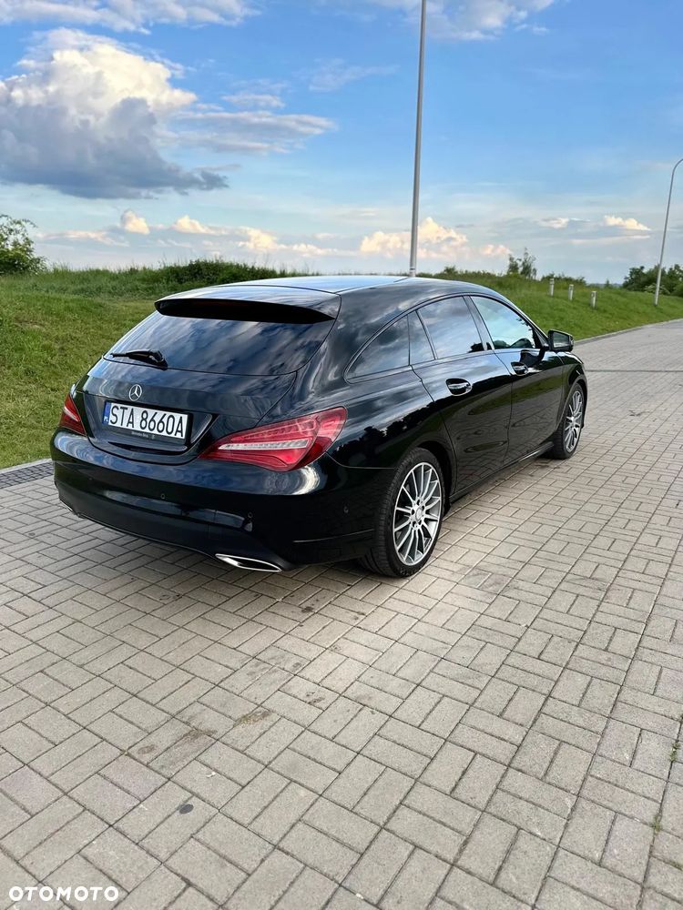 Mercedes-Benz CLA 200 7G-DCT - 3