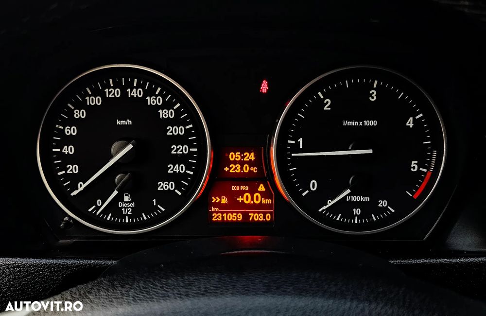 BMW X1 xDrive18d xLine - 26