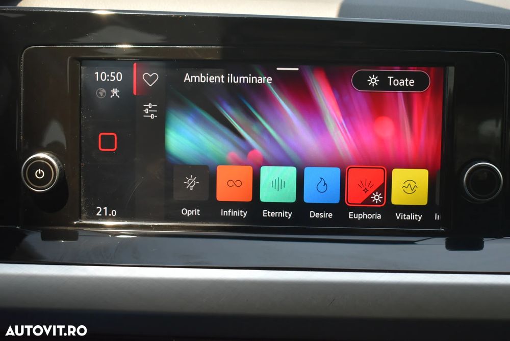 Volkswagen Golf 1.0 TSI Life - 18
