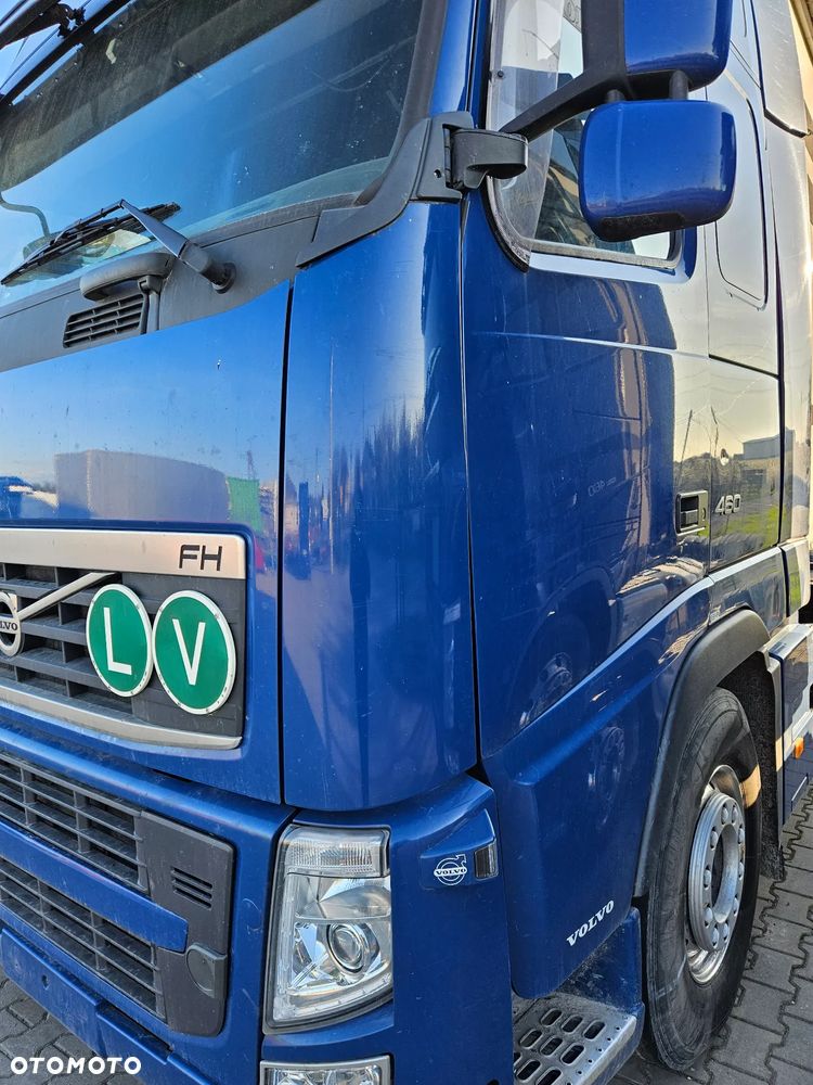 Polik narożnik Volvo fh13 lewy i prawy - 2