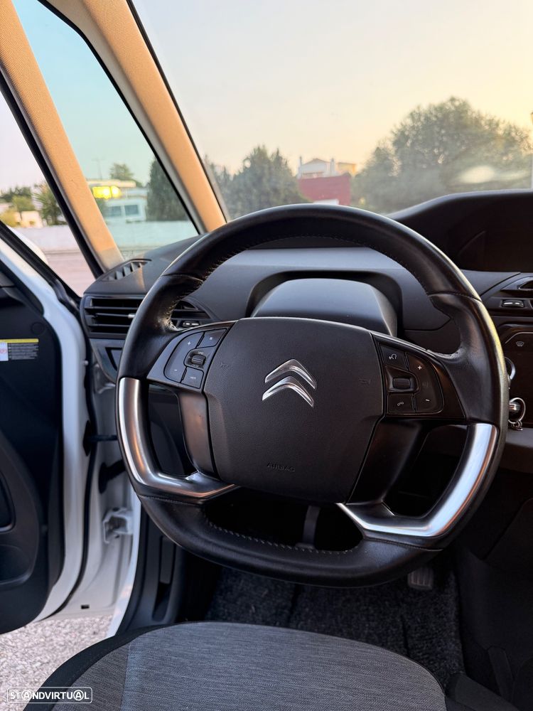 Citroën Grand C4 Spacetourer - 5
