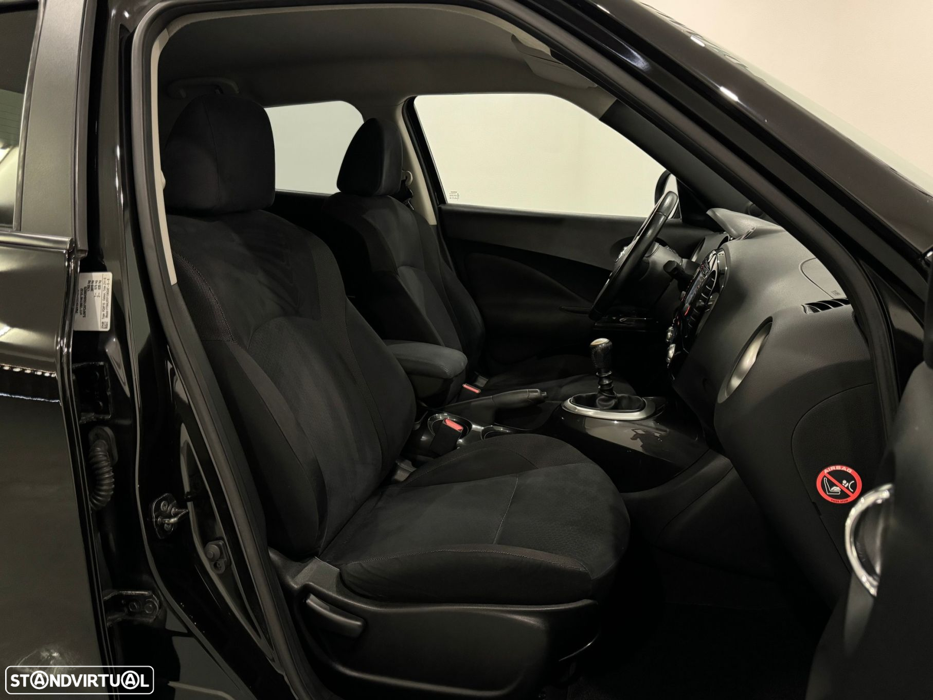 Nissan Juke 1.5 dCi N-Connecta - 33