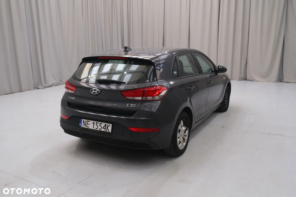 Hyundai i30 1.5 DPI Modern - 3