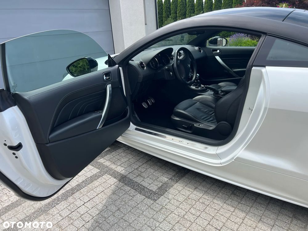 Peugeot RCZ 1.6 THP - 6
