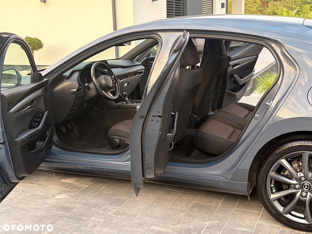 Mazda 3 2.0 mHEV Hikari - 7