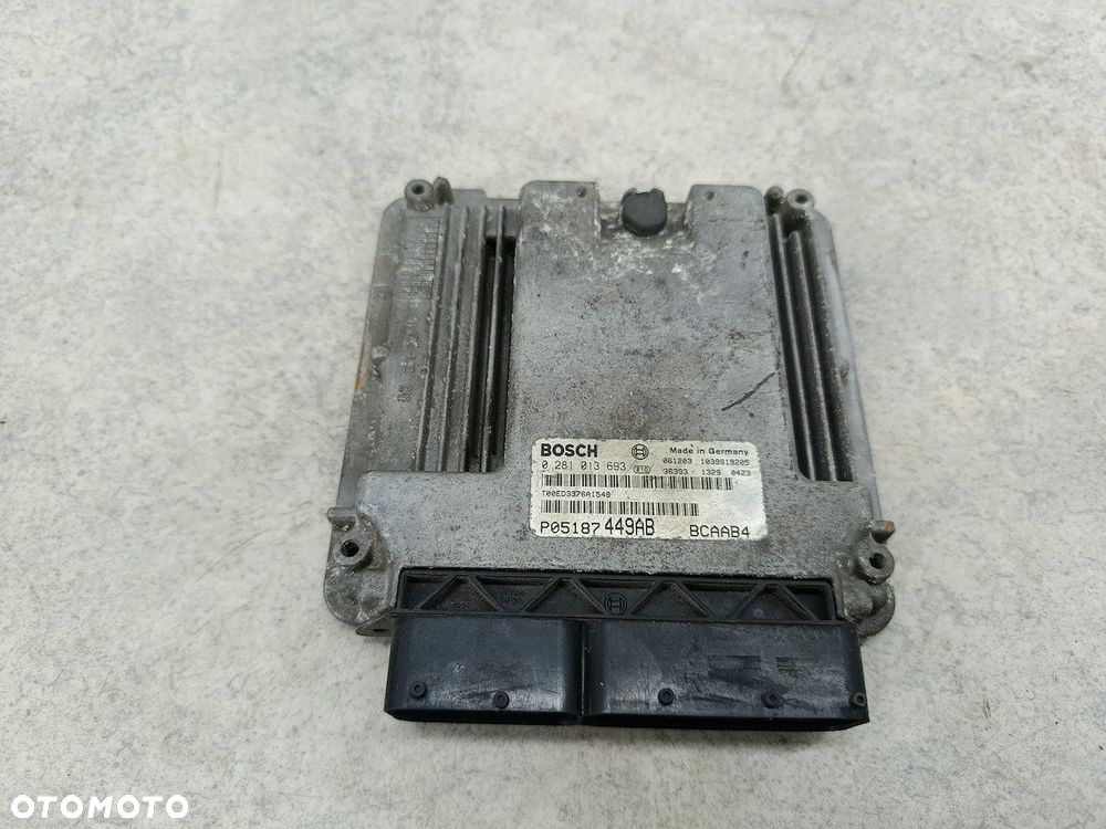 KOMPUTER, STEROWNIK DODGE CALIBER P05187449AB 0281013693   2.0 CRD - 1