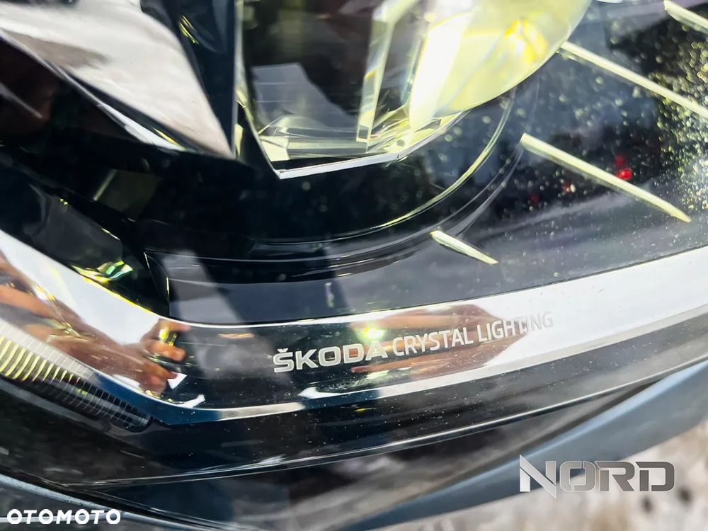 Skoda Superb 2.0 TDI Ambition DSG - 11