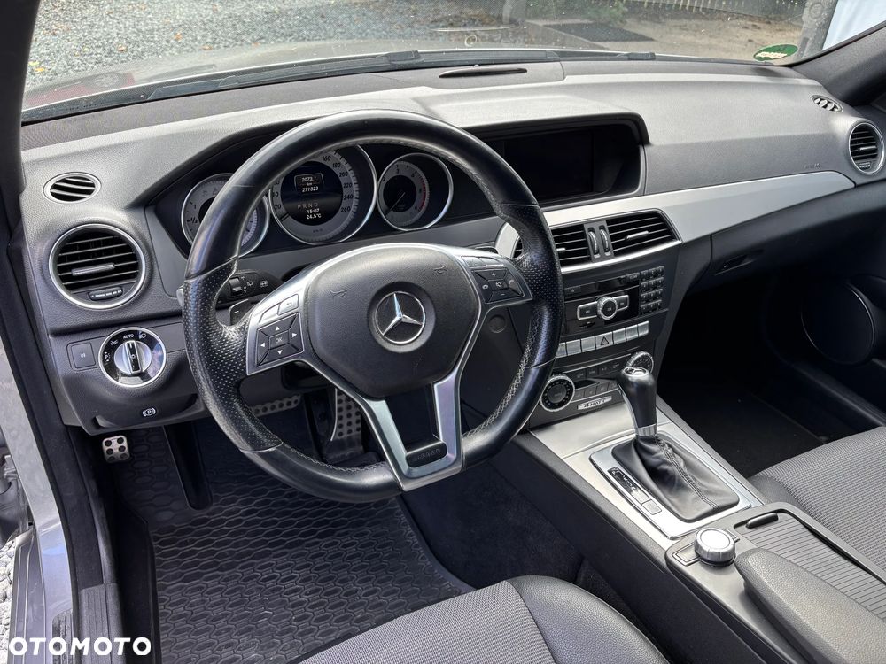 Mercedes-Benz Klasa C 250 (BlueTEC) d 4Matic 7G-TRONIC AMG Line - 15