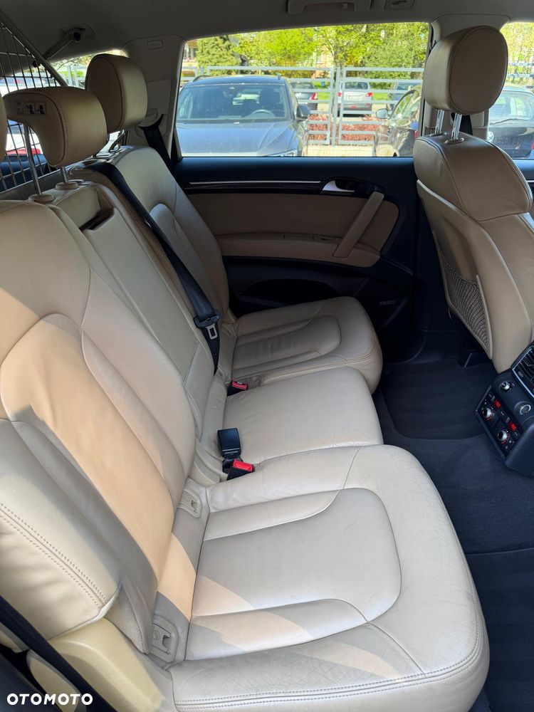 Audi Q7 3.0 TDI Quattro Tiptronic - 16
