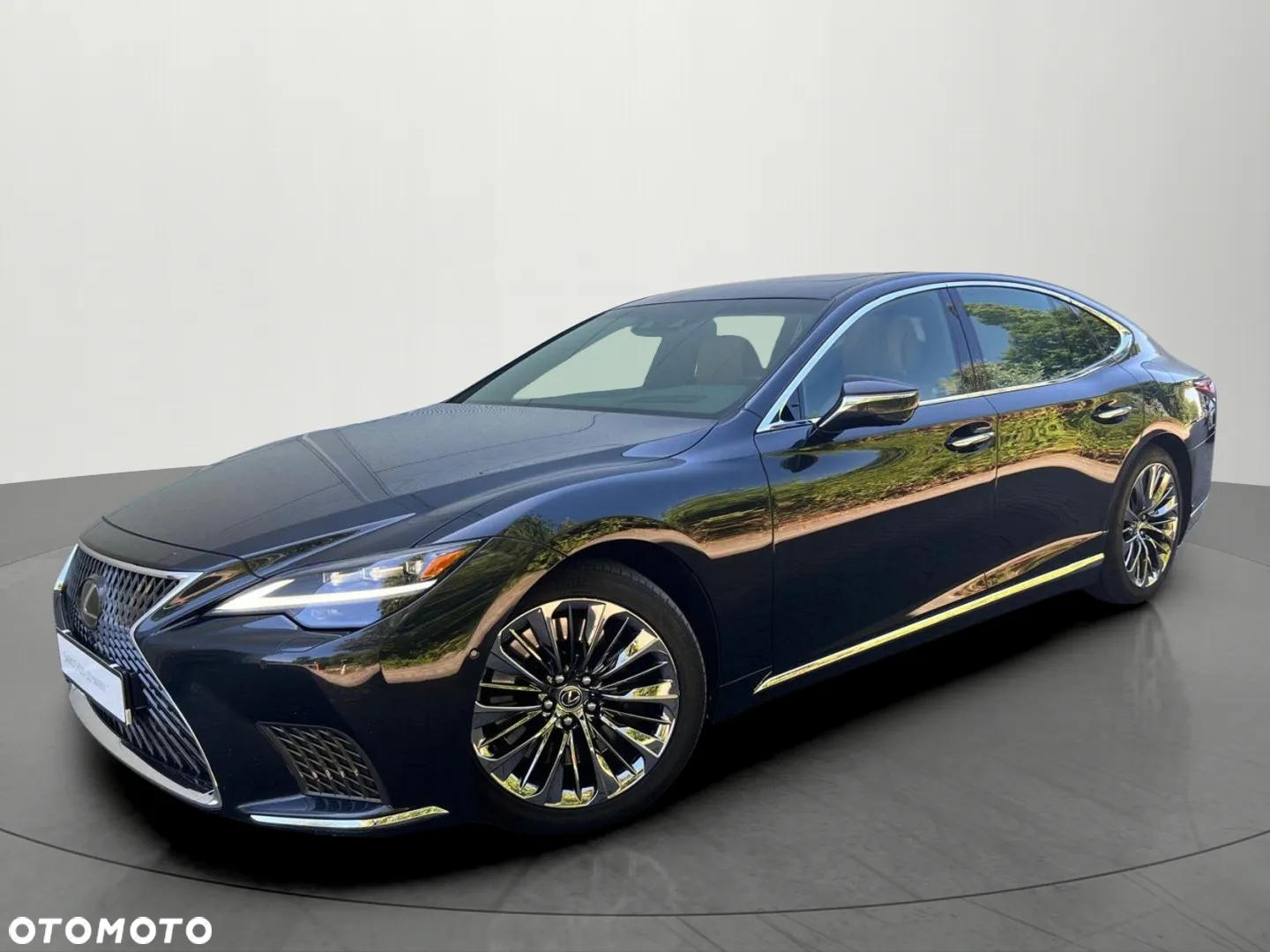 Lexus LS 500h Prestige AWD - 2