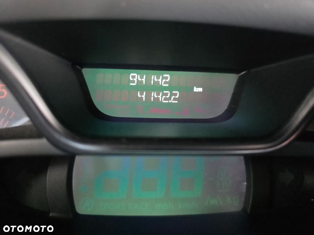 Renault Captur 1.5 dCi Energy Intens - 16