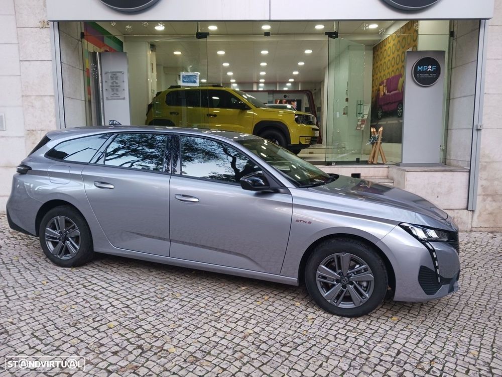 Peugeot 308 SW 1.2 Hybrid Style e-DCS6 - 2