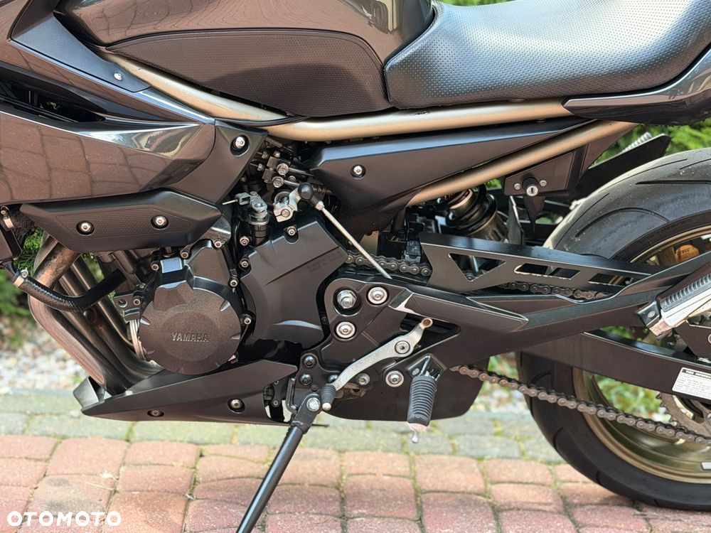 Yamaha XJ - 16
