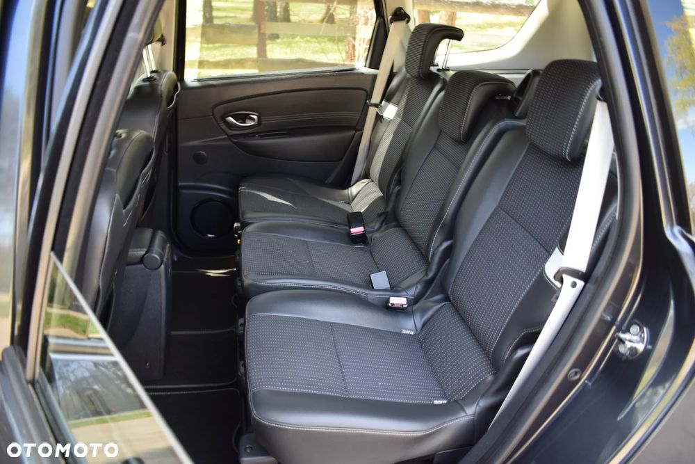 Renault Grand Scenic 2.0 16V 140 CVT Bose Edition - 28