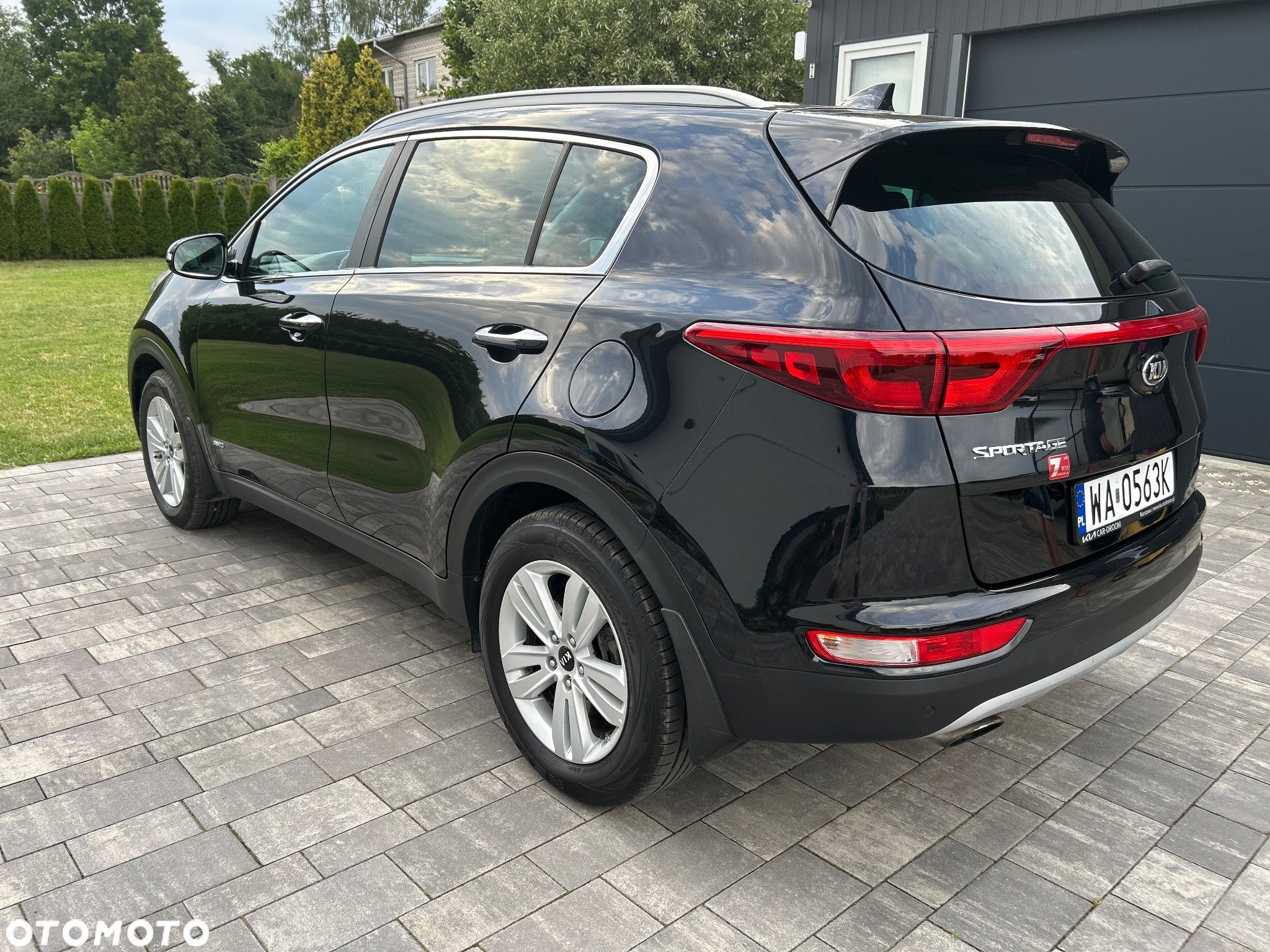 Kia Sportage 1.6 T-GDI Business Line 4WD DCT - 4