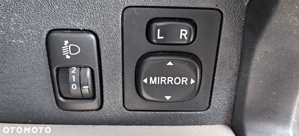 Daihatsu Sirion 1.0 CooLine - 10