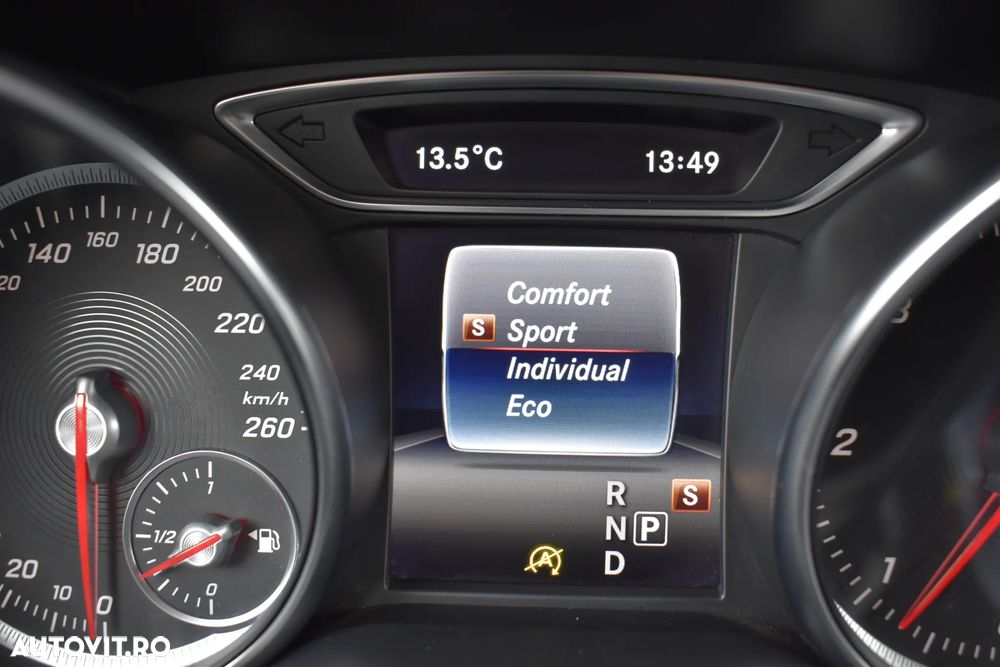 Mercedes-Benz CLA - 22